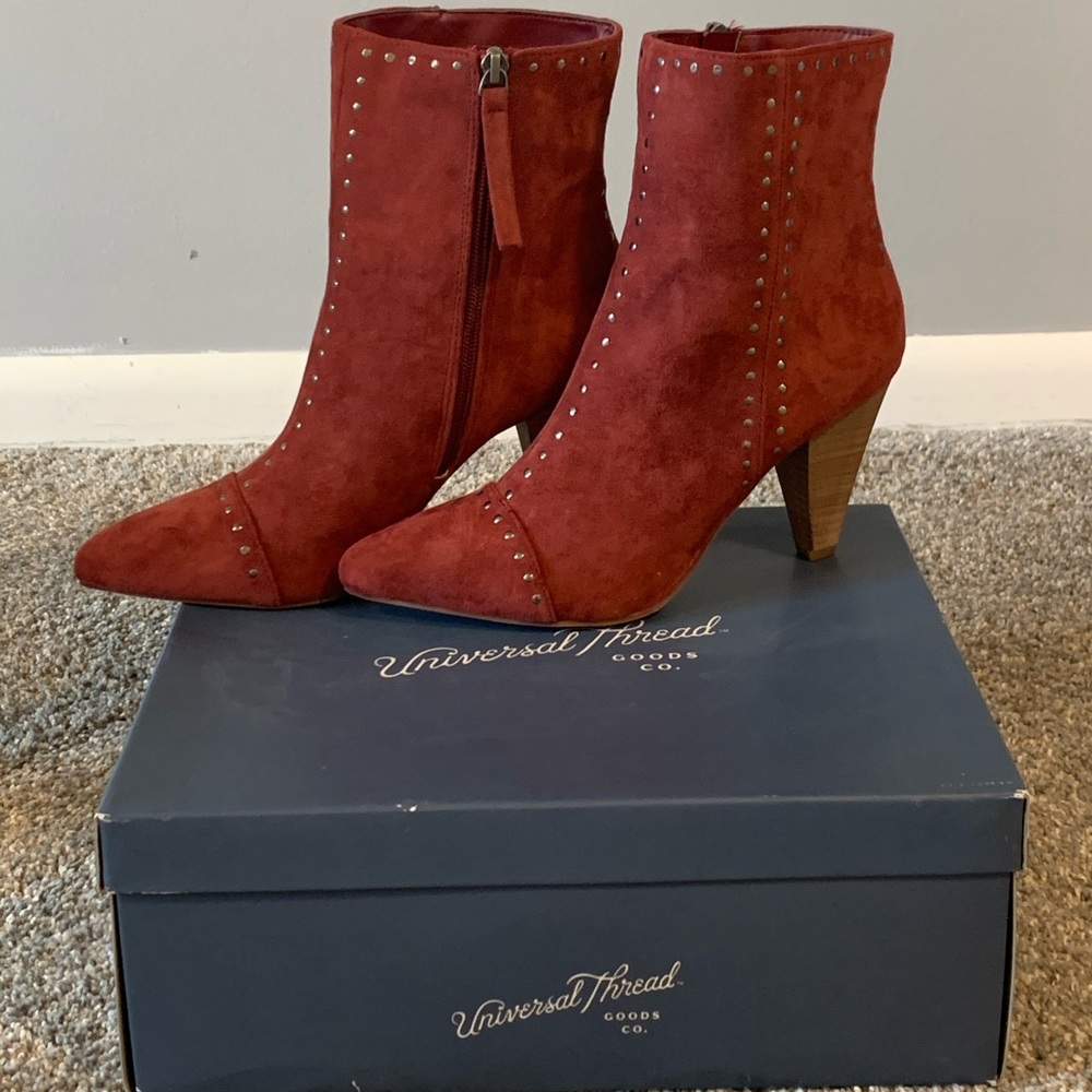 Universal Thread Studded Suede Booties - SIZE 8!